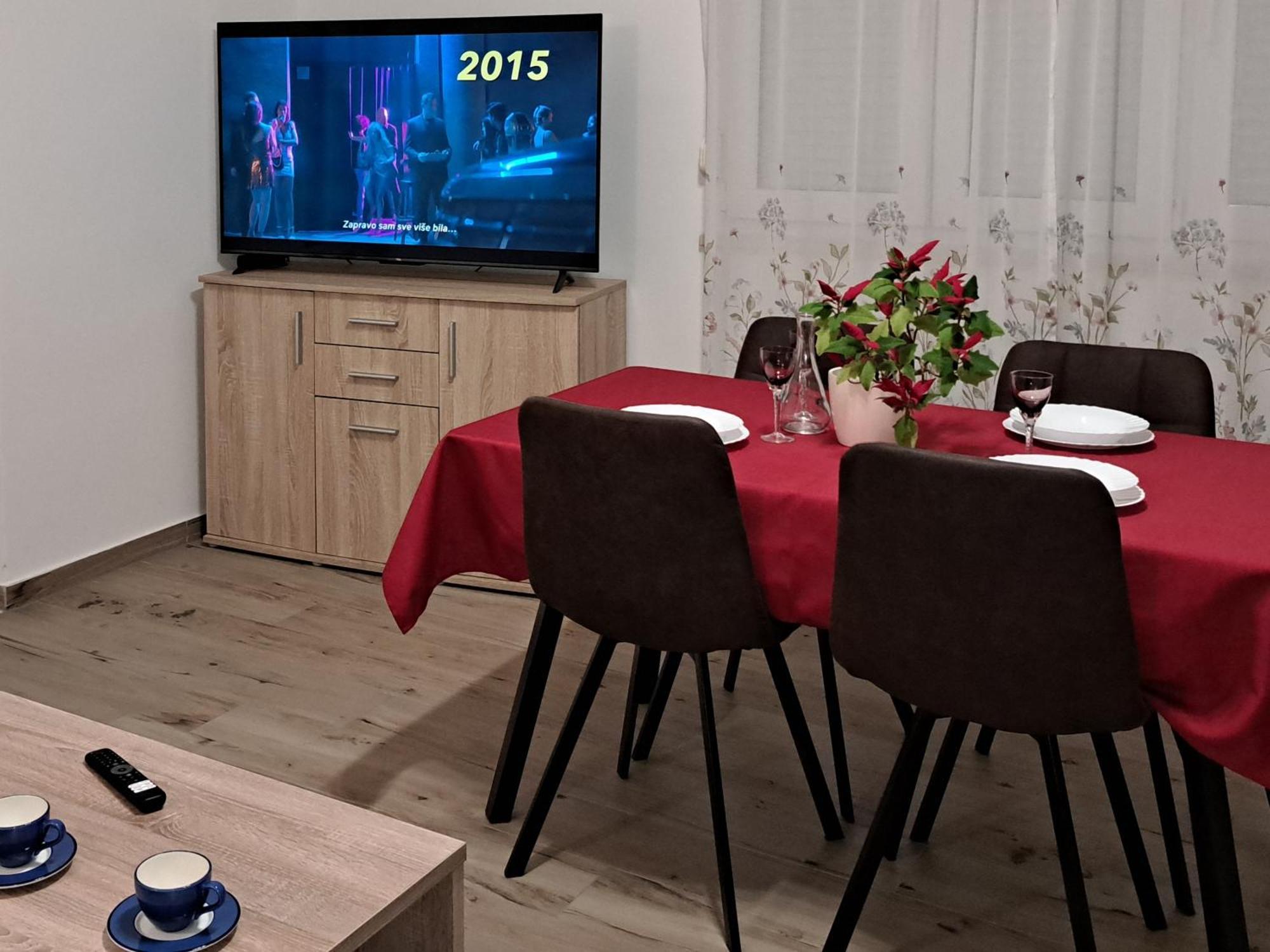 Holiday Apartman Kastela Bagian luar foto