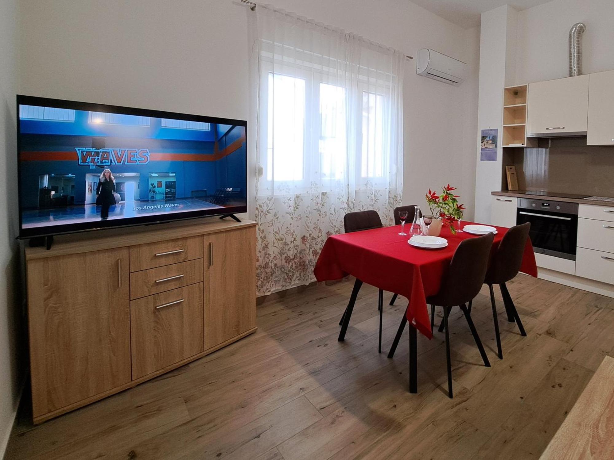 Holiday Apartman Kastela Bagian luar foto